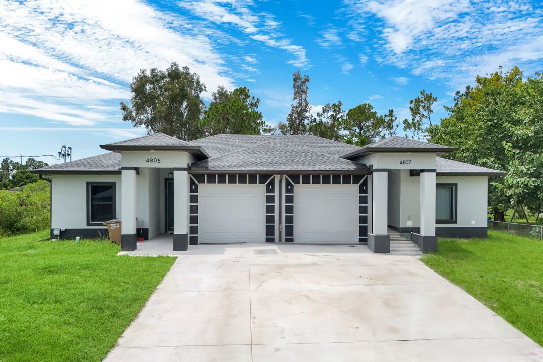 4805-4807 29th St SW, Lehigh Acres, FL 33973