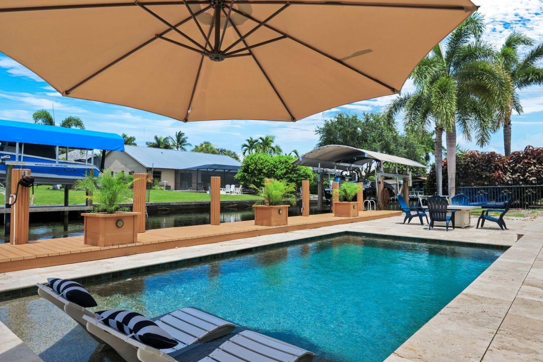 27098 Harbor Dr, Bonita Springs, FL 34135