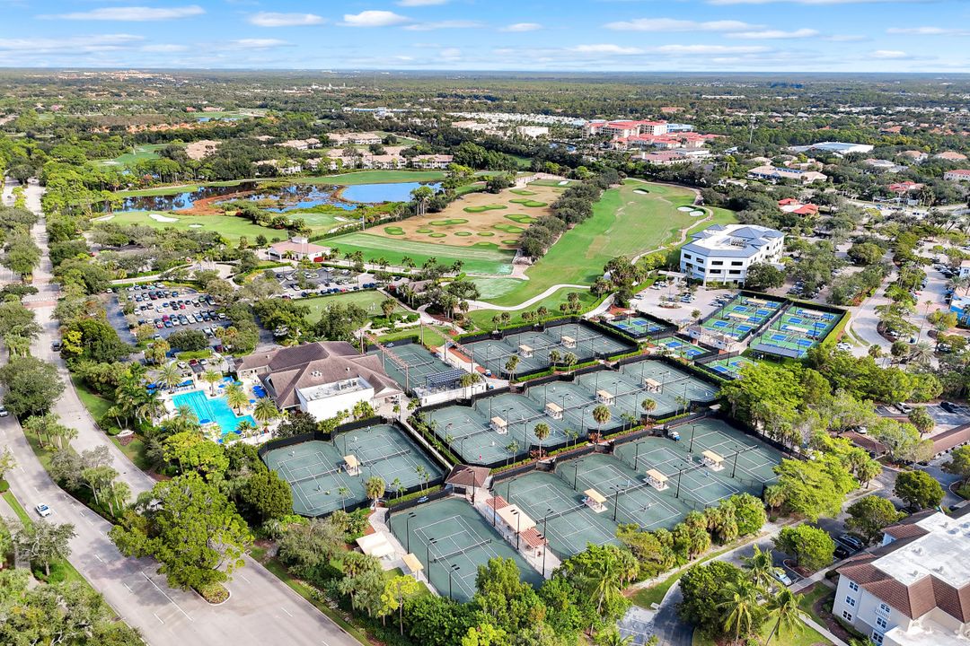 4851 Bonita Bay Blvd, Bonita Springs, FL 34134