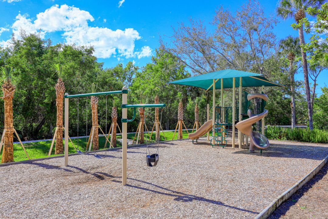4851 Bonita Bay Blvd, Bonita Springs, FL 34134