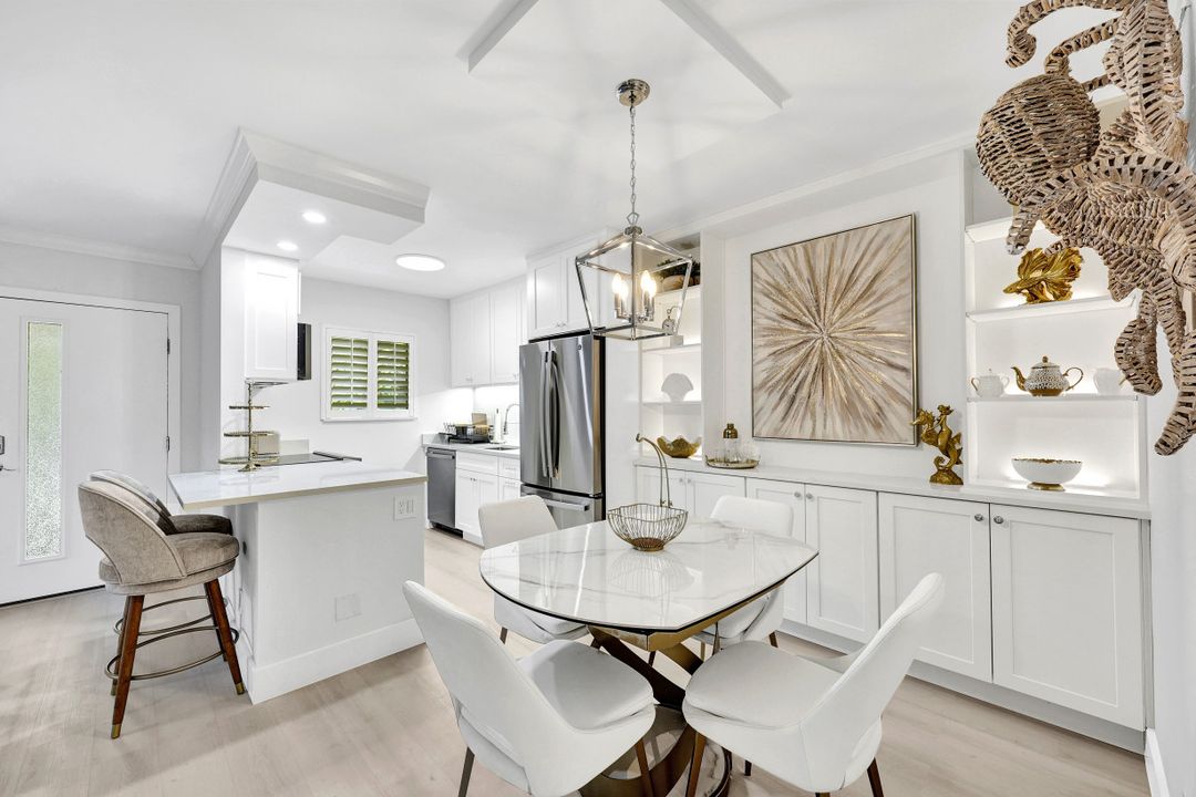 1100 Gulf Shore Blvd N #108, Naples, FL 34102