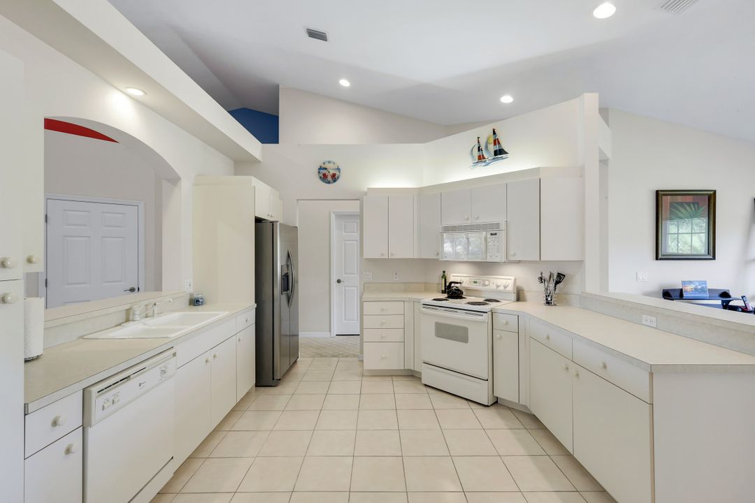 20151 Seagrove St #207, Estero, FL 33928