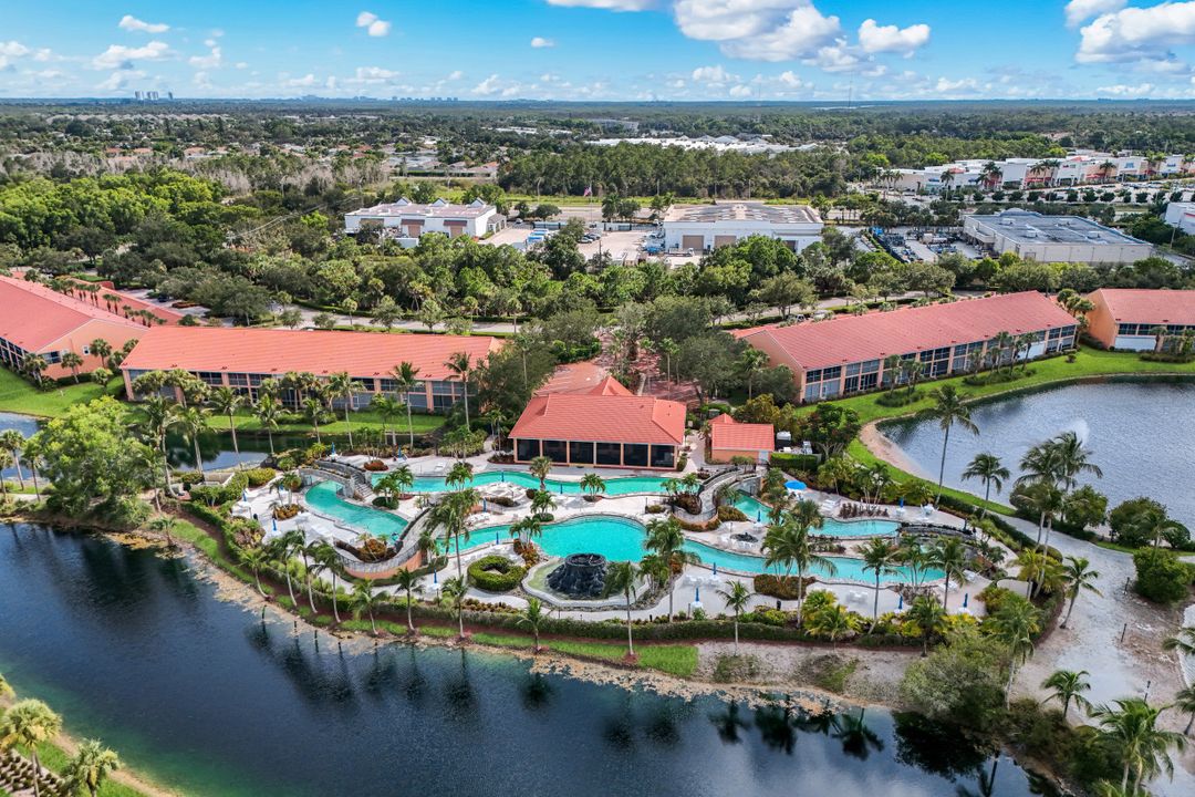 6720 Beach Resort Dr #10, Naples, FL 34114