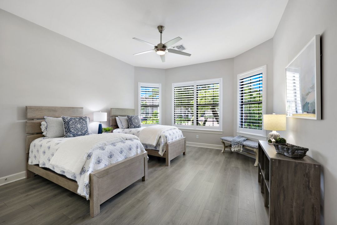9408 Rapallo St, Naples, FL 34119