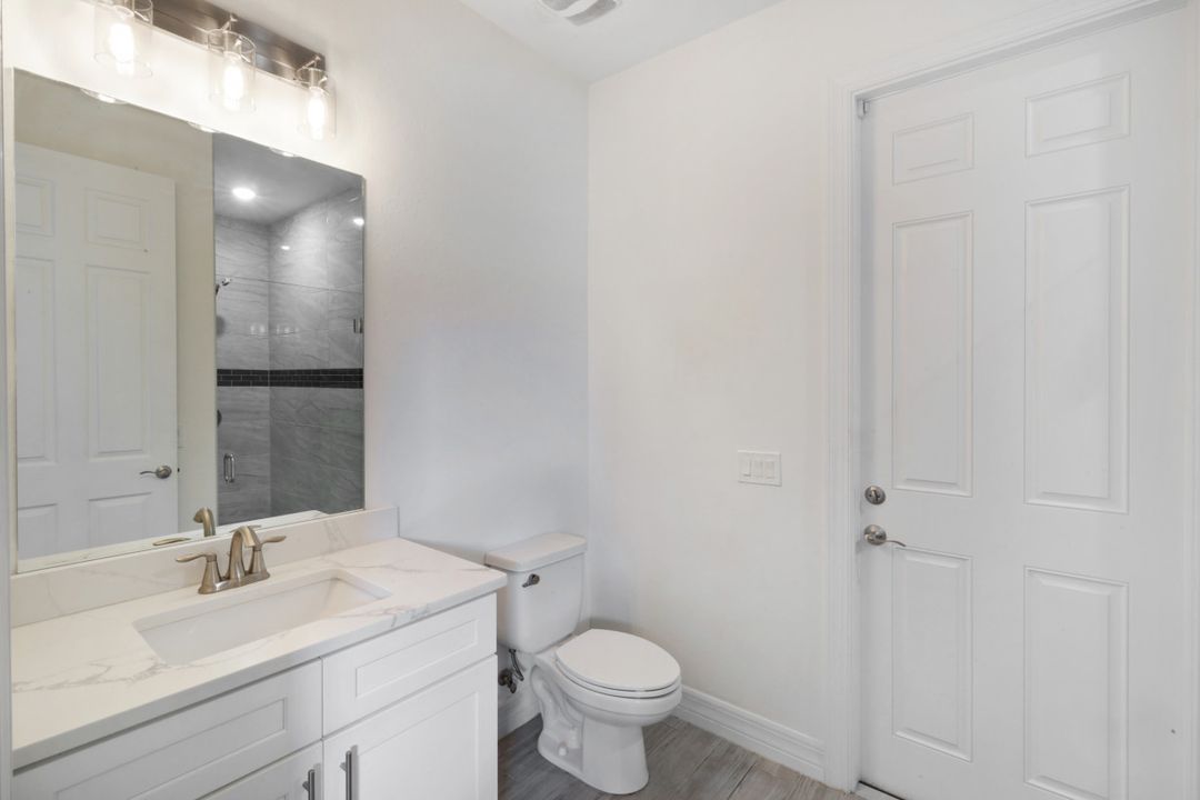 1613 NW 42nd Pl, Cape Coral, FL 33993