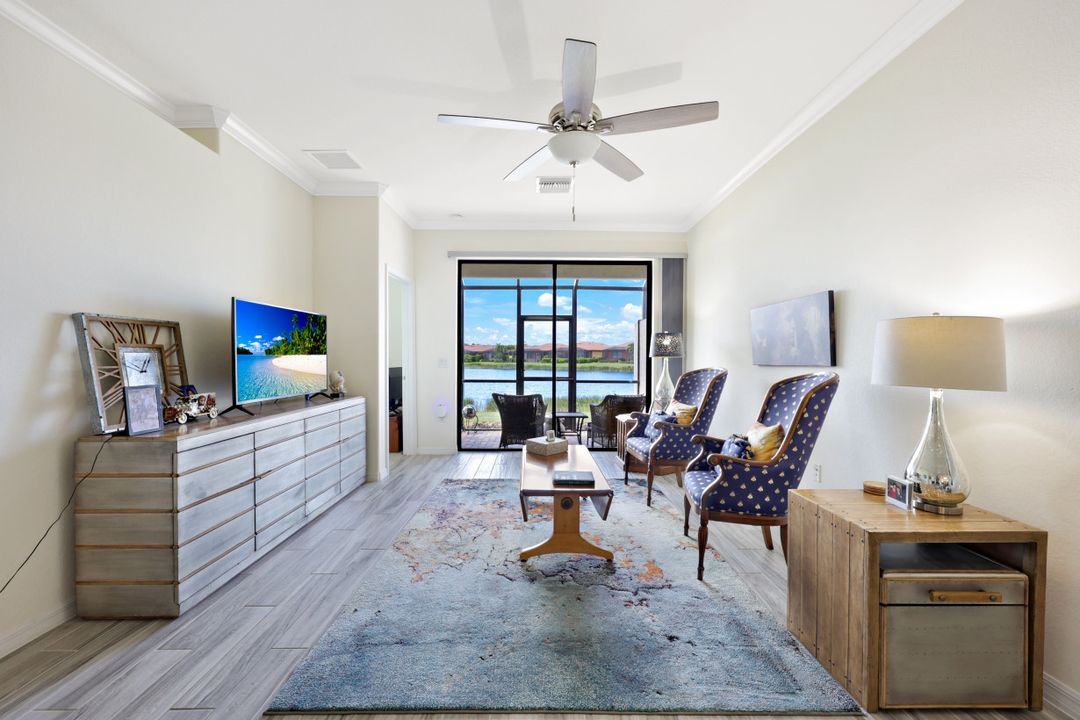 1459 Oceania Dr, Naples, FL 34113