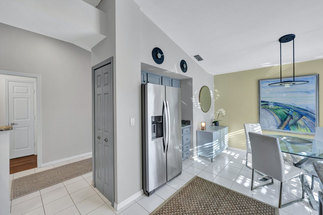 752 Wiggins Lake Dr #201, Naples, FL 34110