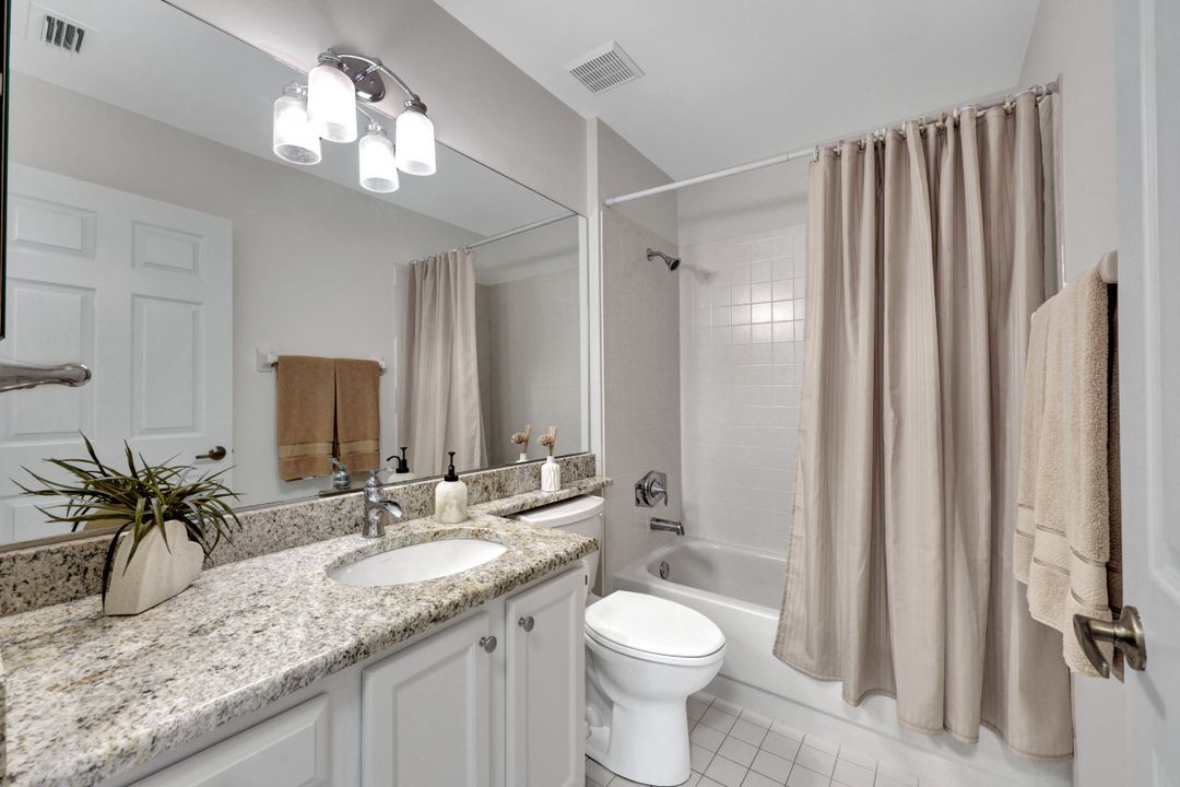 752 Wiggins Lake Dr #201, Naples, FL 34110