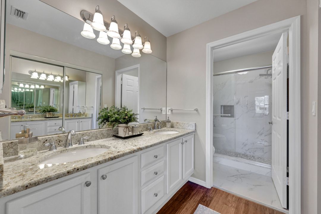 752 Wiggins Lake Dr #201, Naples, FL 34110