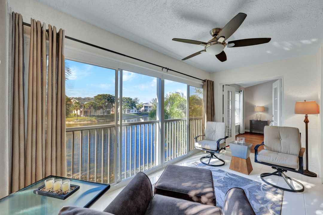 752 Wiggins Lake Dr #201, Naples, FL 34110