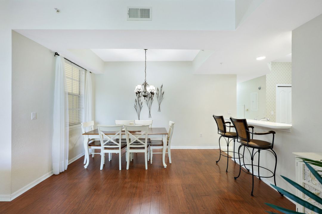 325 Dover Pl #103, Naples, FL 34104
