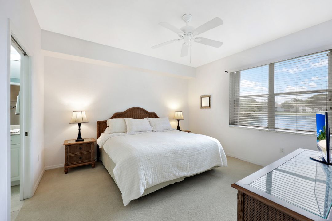 325 Dover Pl #103, Naples, FL 34104
