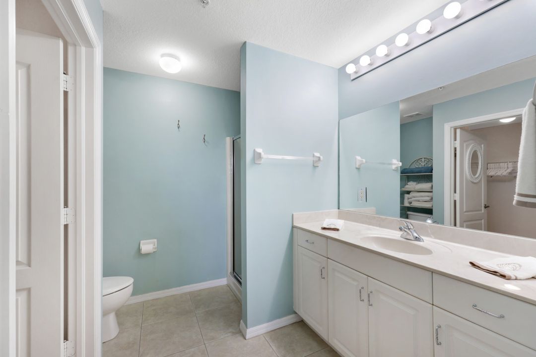 325 Dover Pl #103, Naples, FL 34104