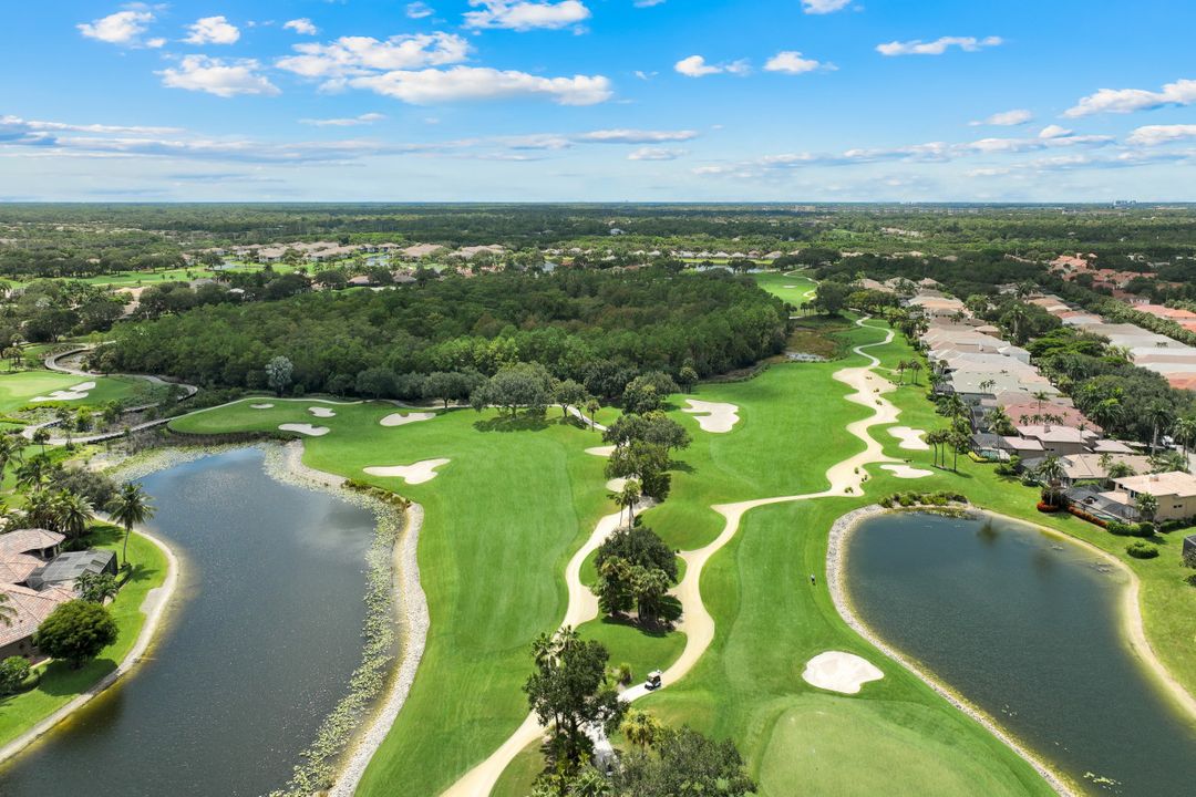 5076 Kensington High St, Naples, FL 34105