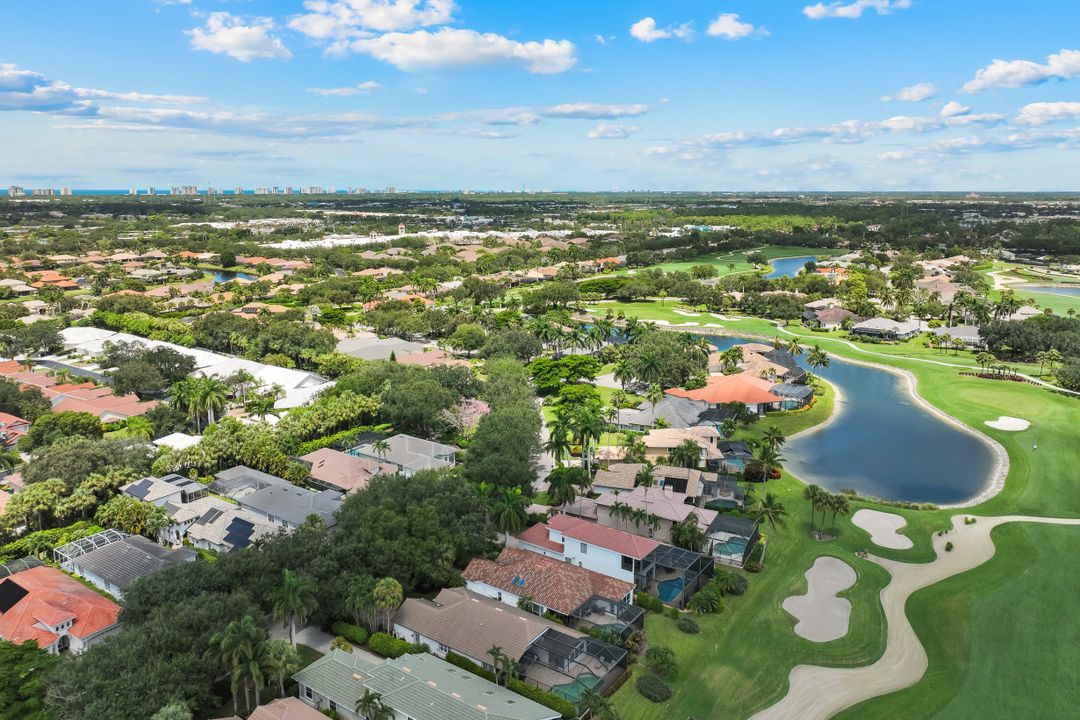 5076 Kensington High St, Naples, FL 34105