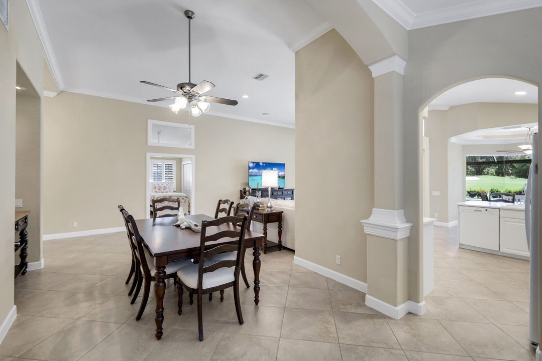 5076 Kensington High St, Naples, FL 34105