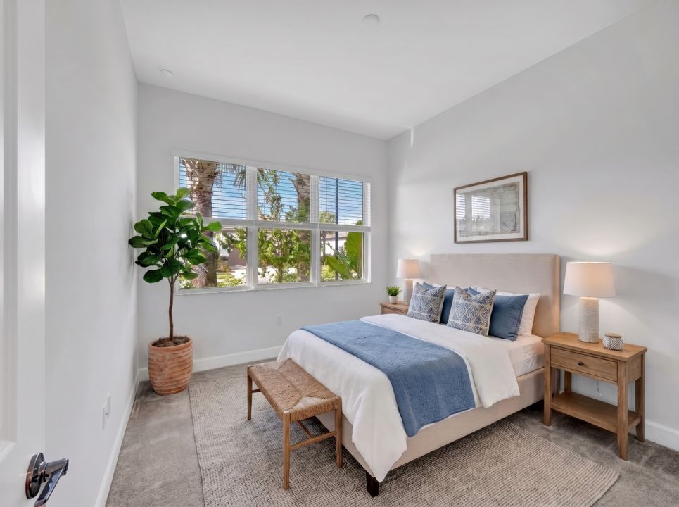 12261 Windamere Trl, Naples, FL 34120