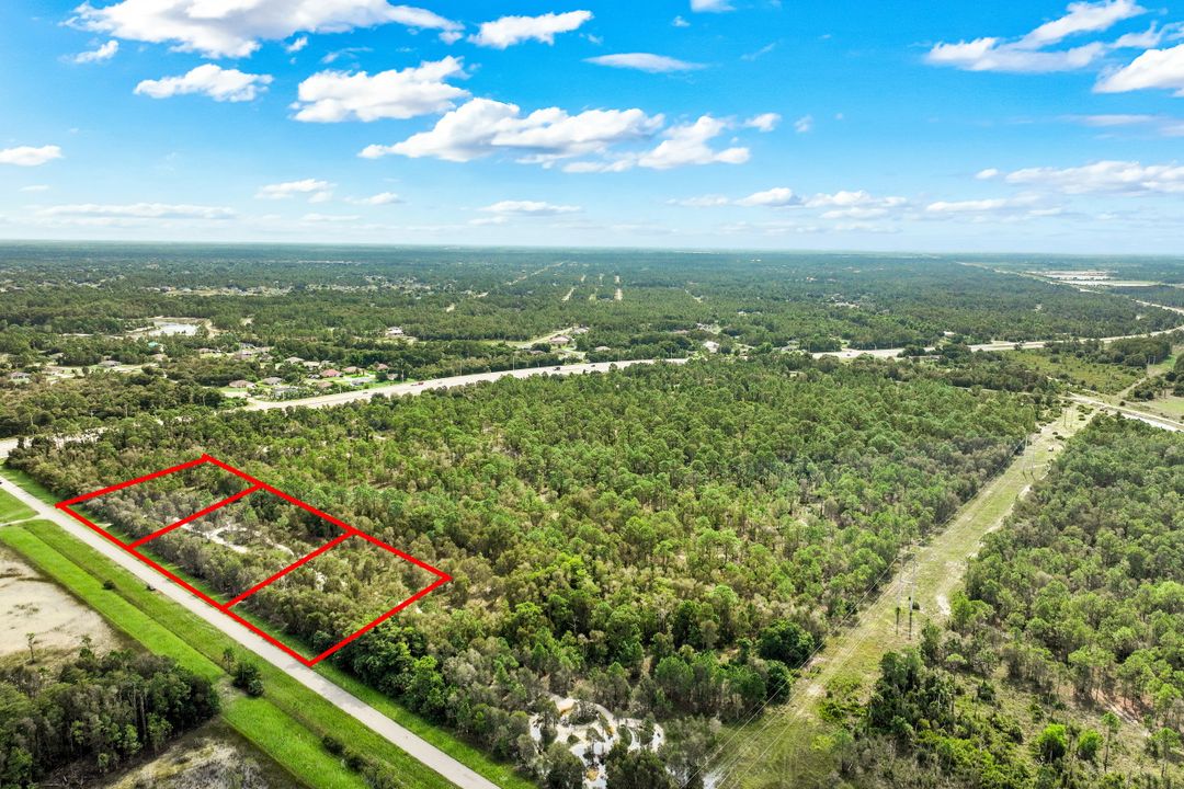 330 Blackstone Dr, Fort Myers, FL 33913