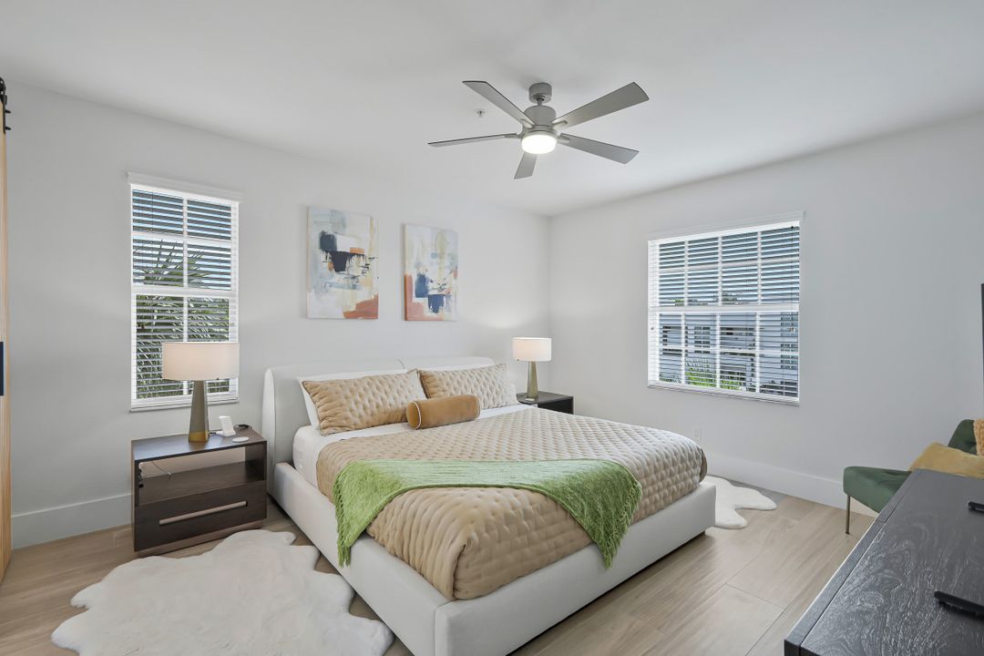1540 Blue Point Ave #201, Naples, FL 34102