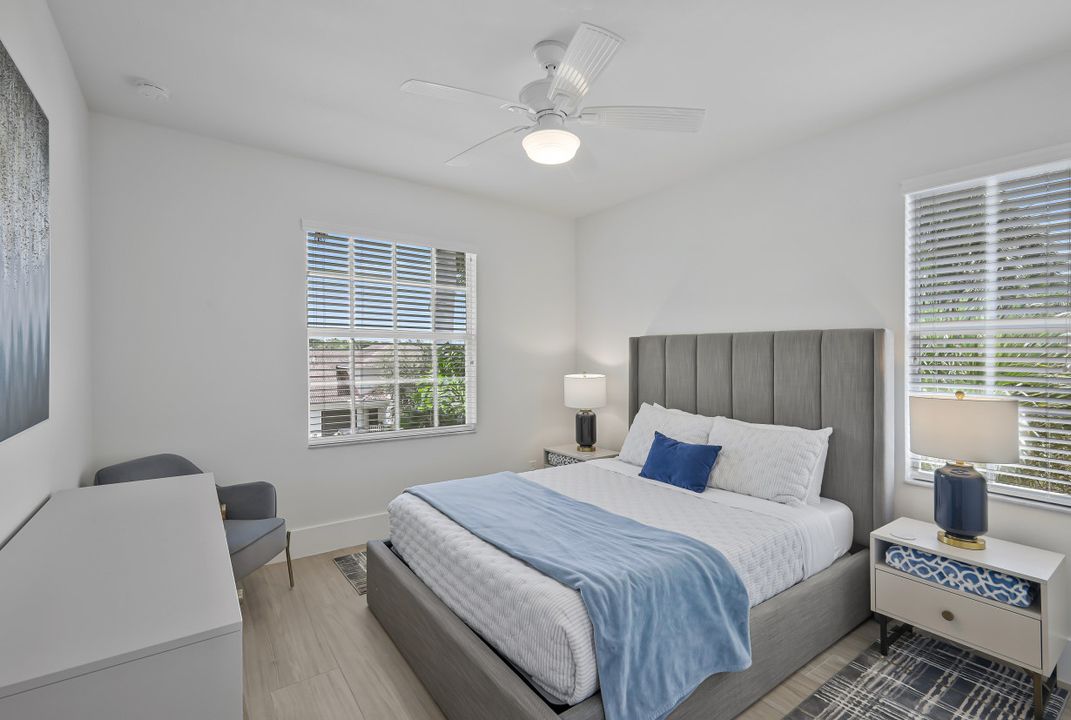 1540 Blue Point Ave #201, Naples, FL 34102