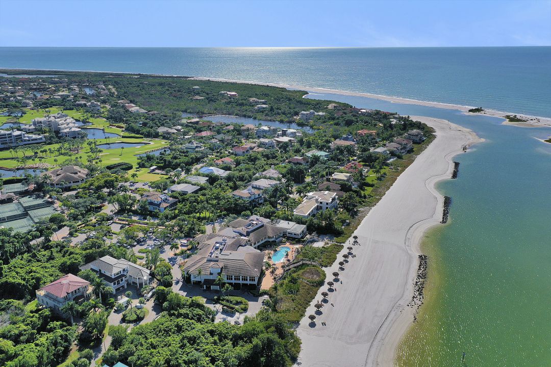 121 Wild Cherry Ln, Marco Island, FL 34145