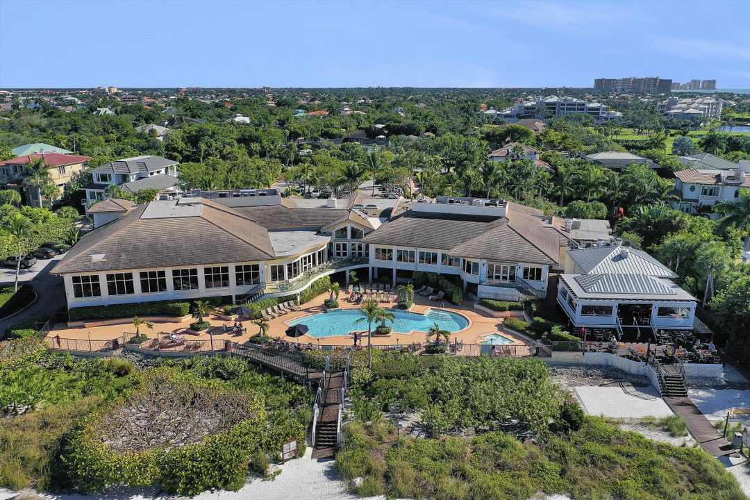 121 Wild Cherry Ln, Marco Island, FL 34145