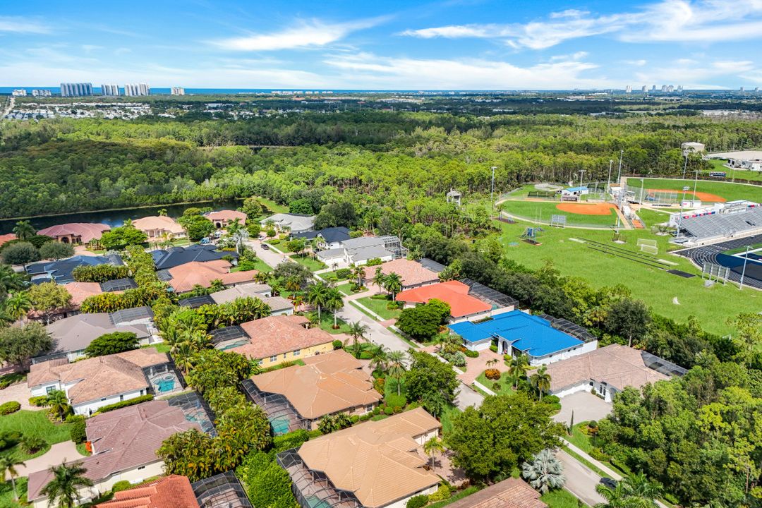 1725 Supreme Ct, Naples, FL 34110