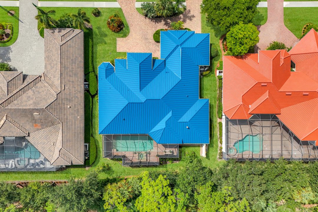 1725 Supreme Ct, Naples, FL 34110