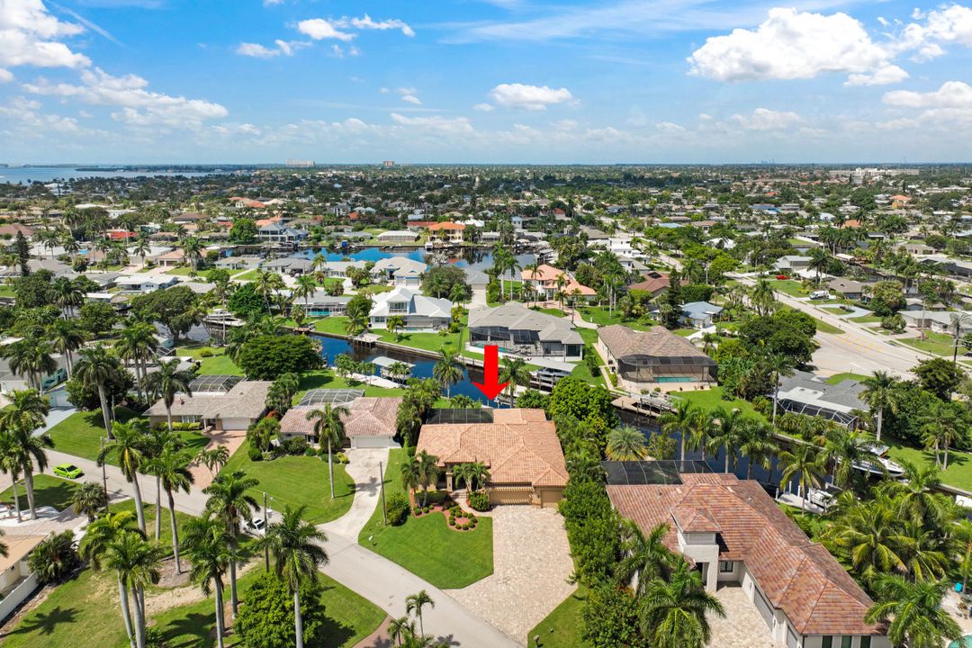5314 Nautilus Dr, Cape Coral, FL 33904