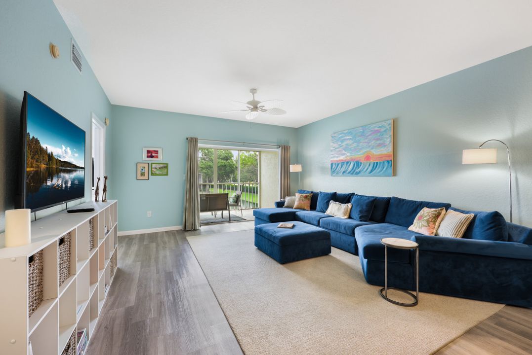 6030 Chardonnay Ln, Naples, FL 34119