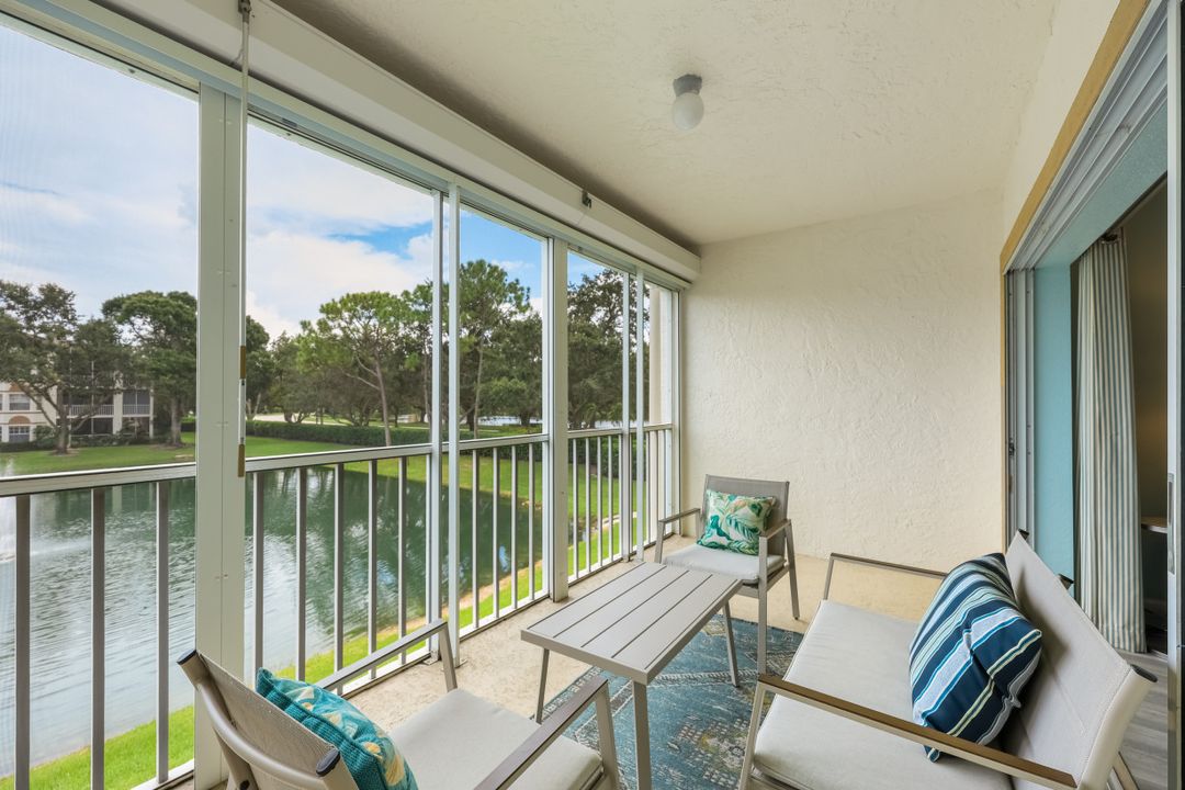 6030 Chardonnay Ln, Naples, FL 34119