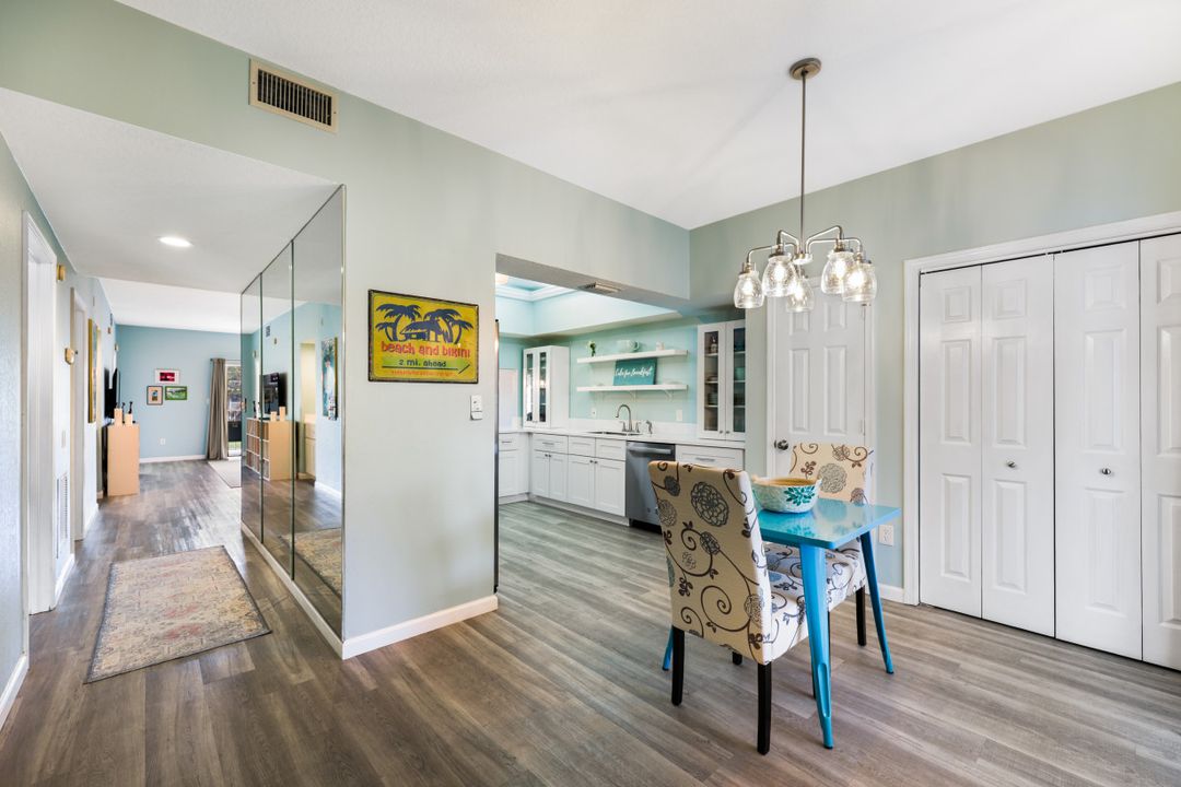 6030 Chardonnay Ln, Naples, FL 34119
