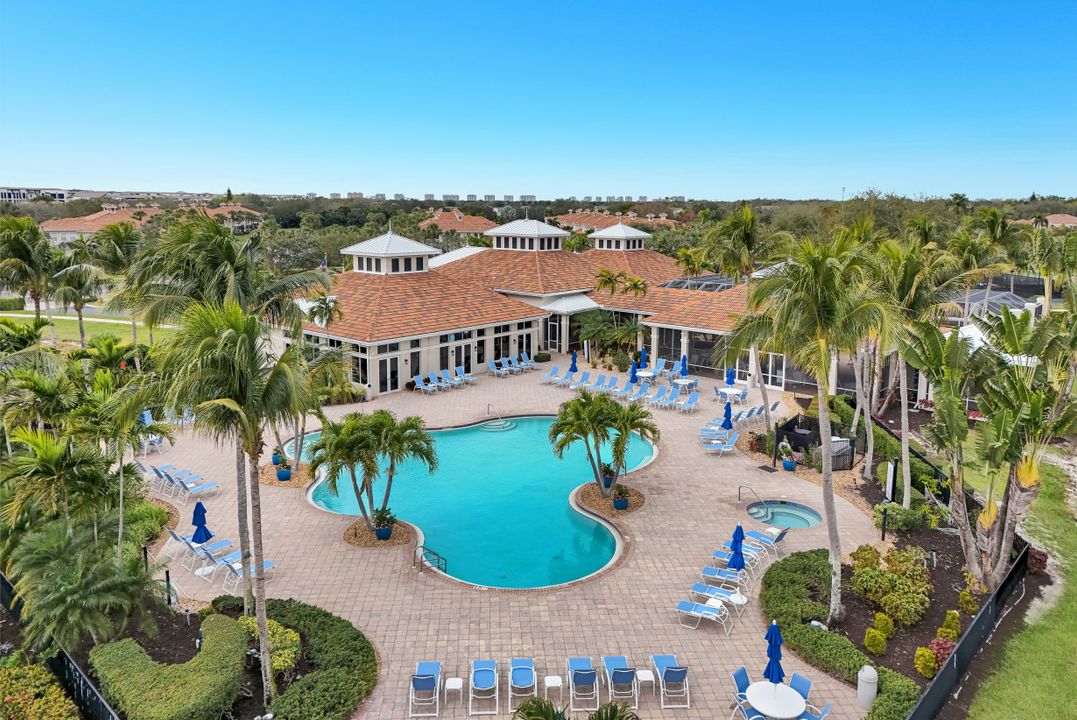 3058 Driftwood Way #4407, Naples, FL 34109