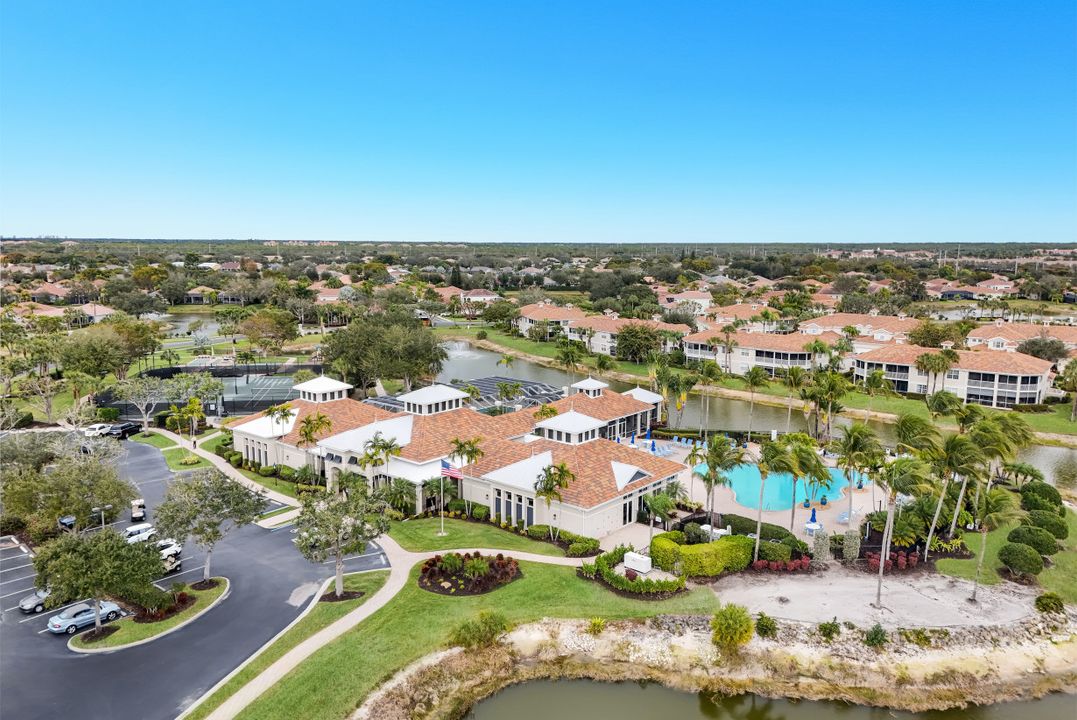 3058 Driftwood Way #4407, Naples, FL 34109