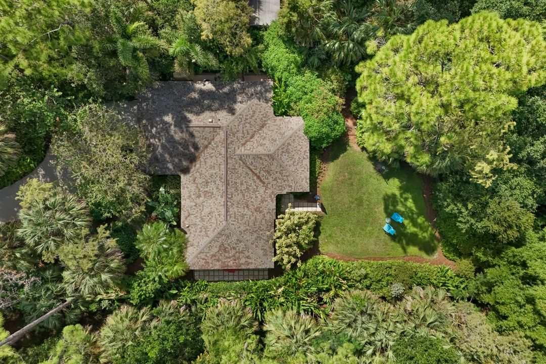 6037 Westport Ln, Naples, FL 34116