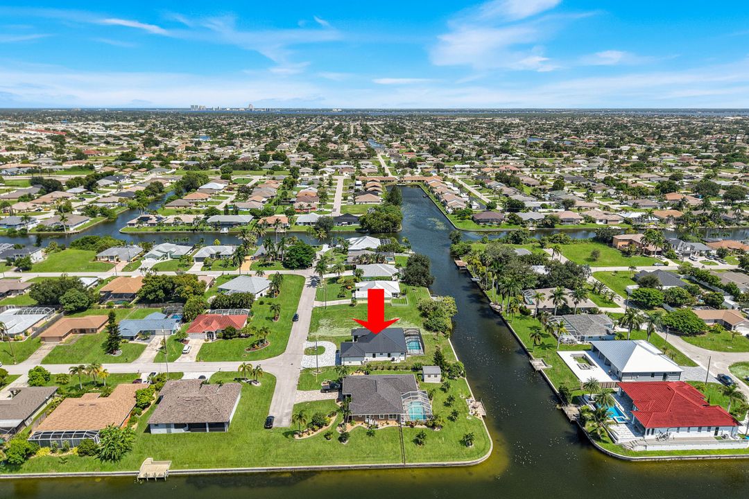 508 14th Terrace, Cape Coral, FL 33990