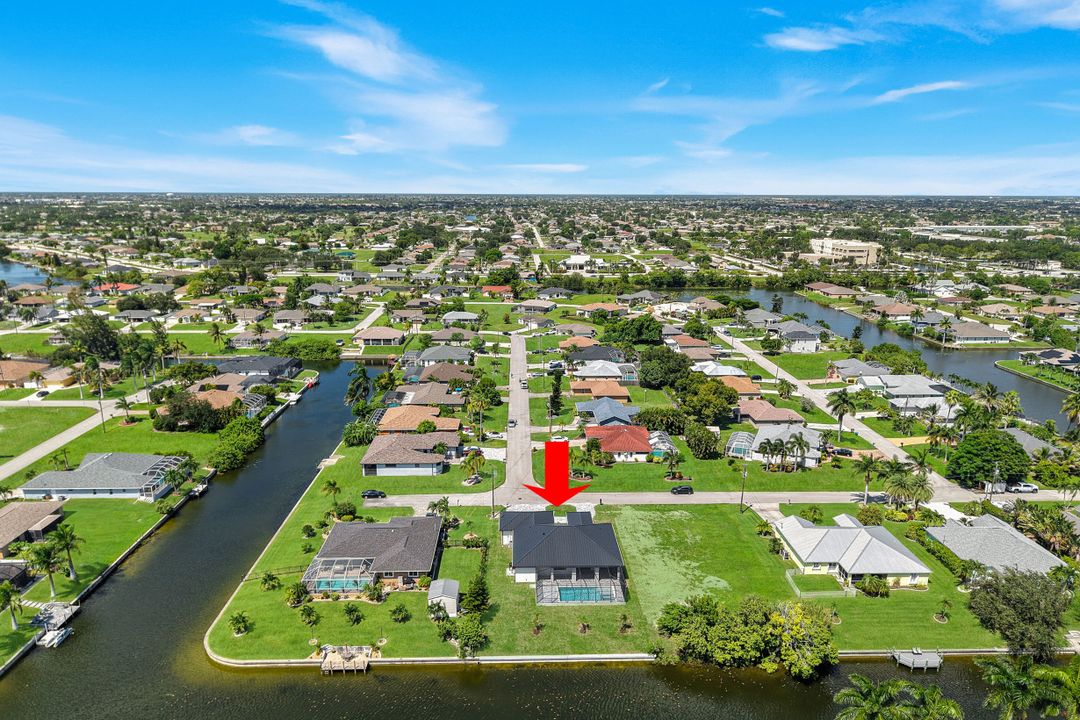 508 14th Terrace, Cape Coral, FL 33990
