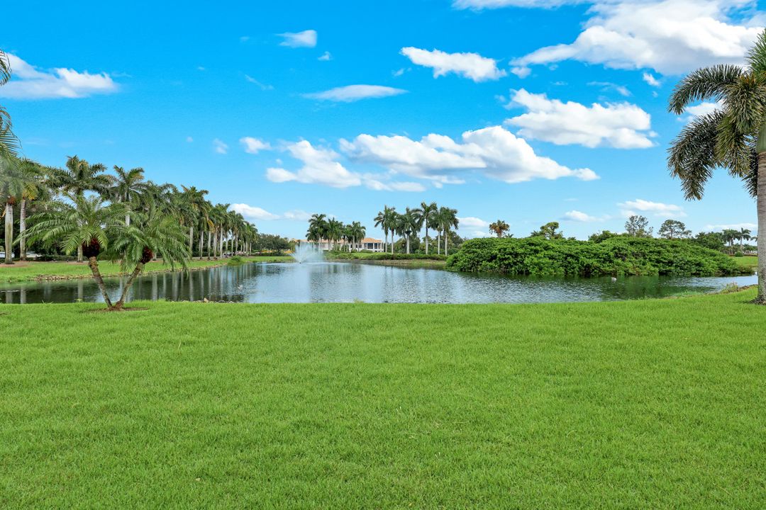 2264 Imperial Golf Course Blvd, Naples, FL 34110