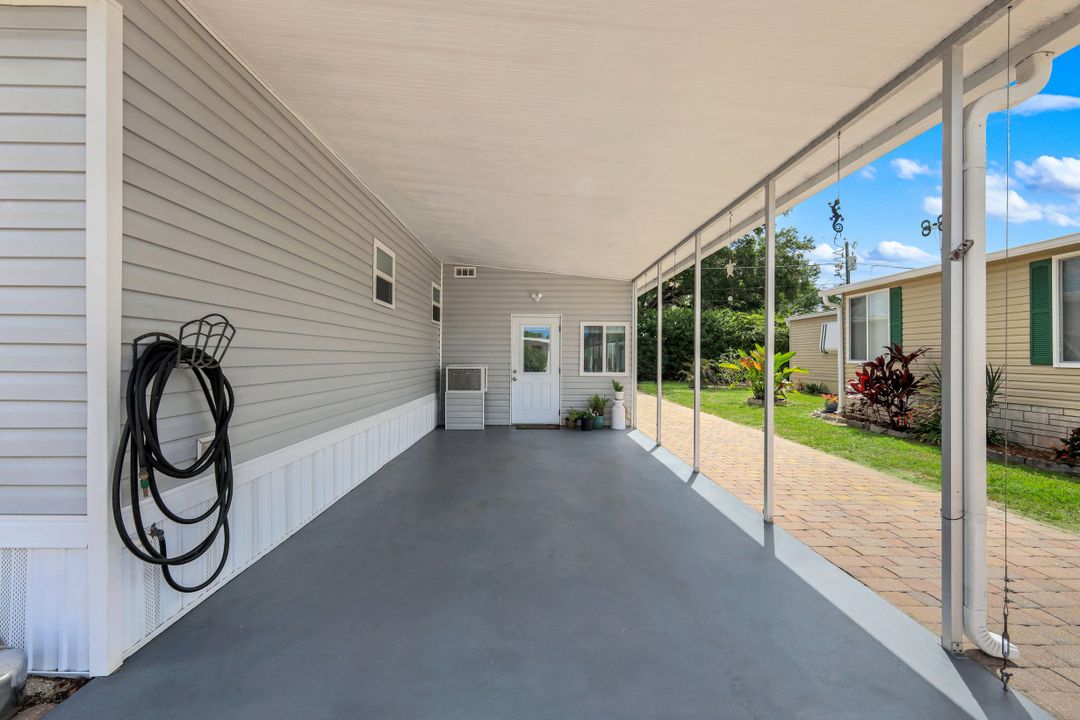 27365 Joann Dr, Bonita Springs, FL 34135