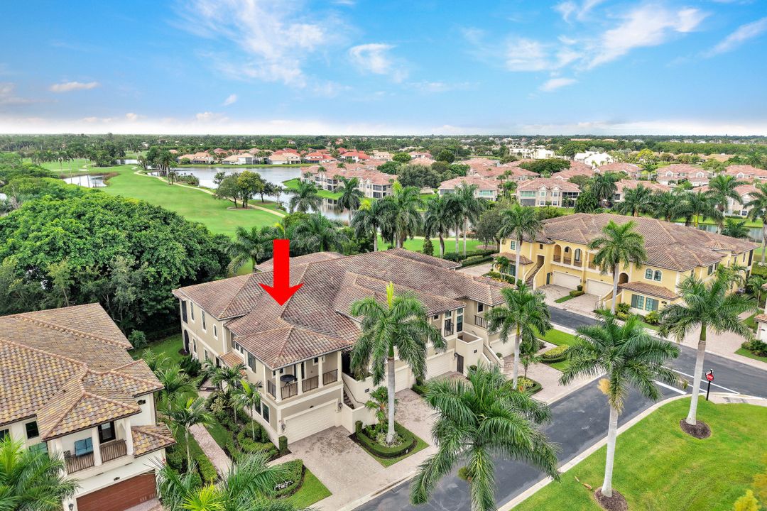 2534 Windward Ct #15-101, Naples, FL 34112