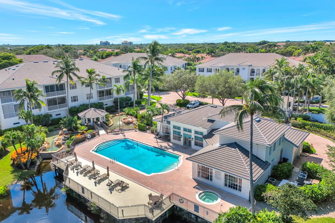 820 Bentwater Cir #101, Naples, FL 34108