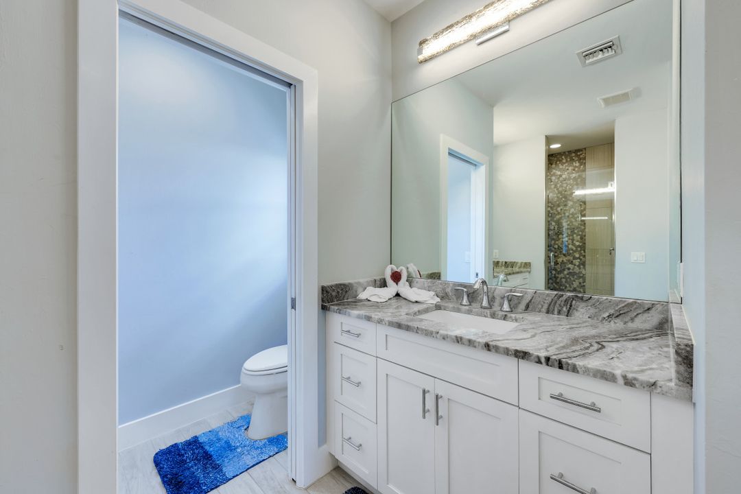 117 Sand Dollar Dr, Fort Myers Beach, FL 33931