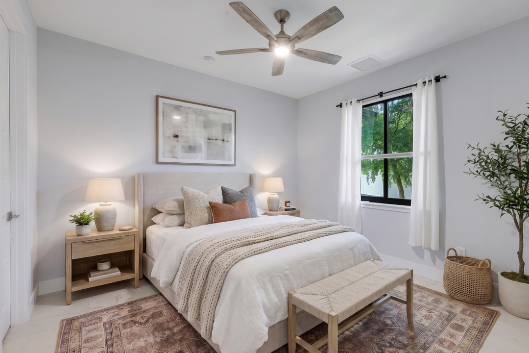 1030 NW 38th Pl, Cape Coral, FL 33993