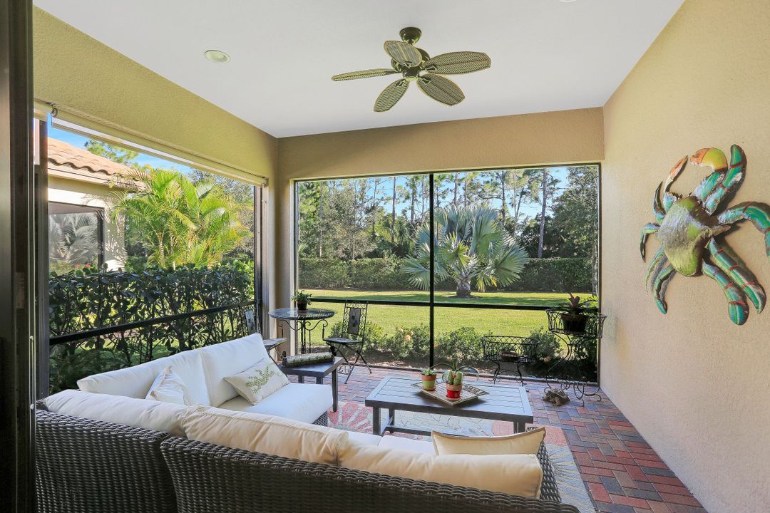 9169 Isla Bella Cir, Bonita Springs, FL 34135