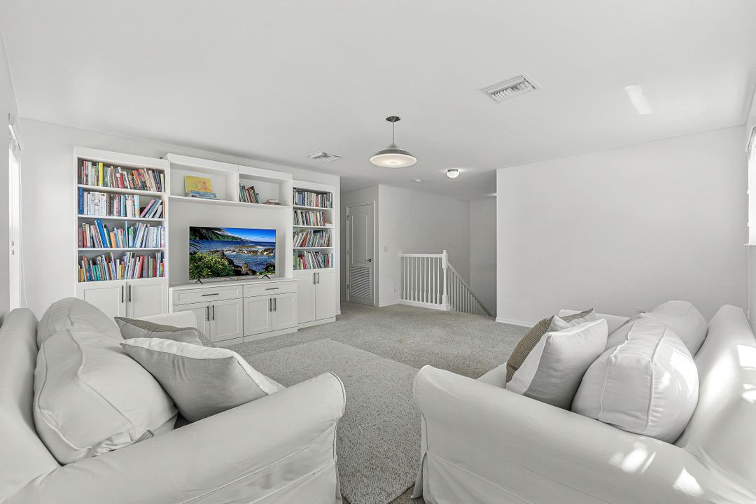 21251 Bella Terra Blvd, Estero, FL 33928