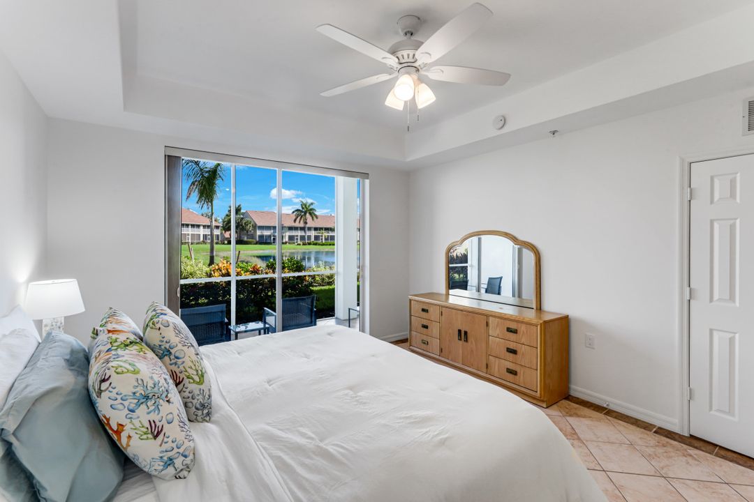 2373 Hidden Lake Ct #1, Naples, FL 34112