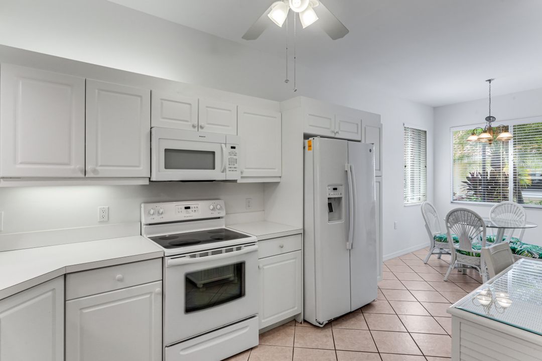 2373 Hidden Lake Ct #1, Naples, FL 34112