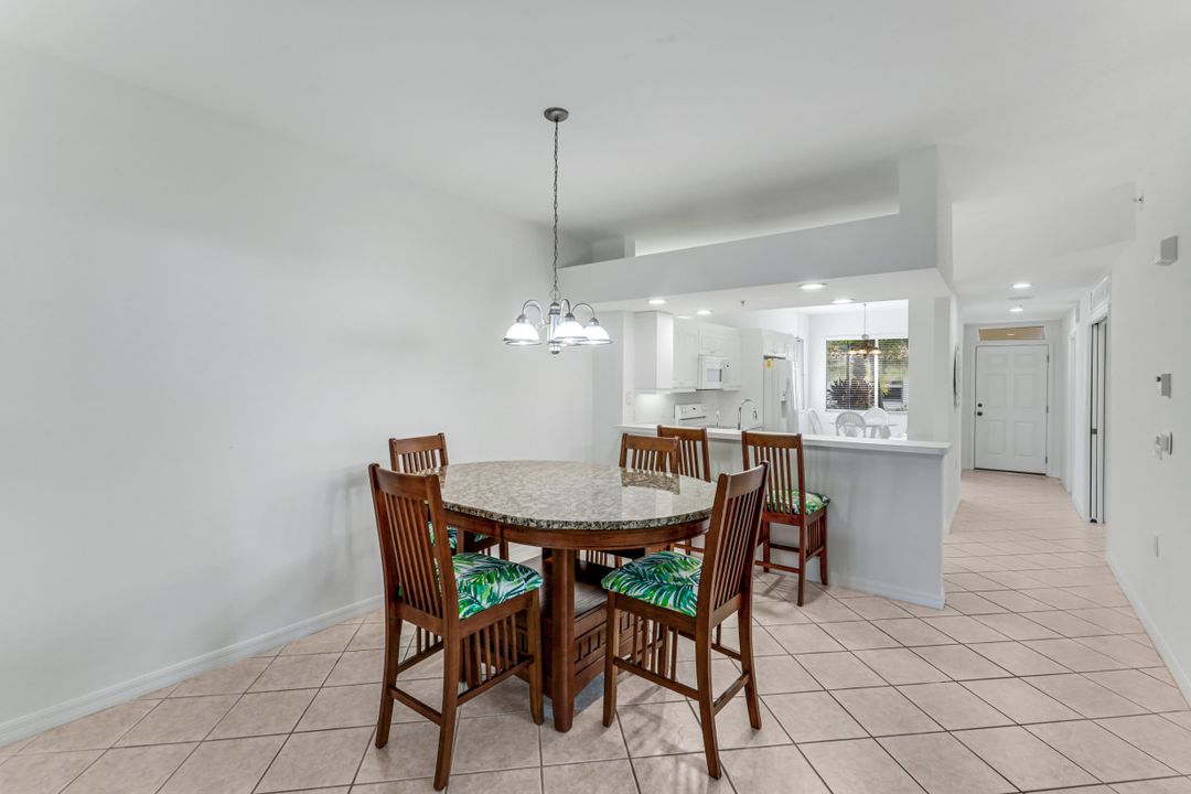 2373 Hidden Lake Ct #1, Naples, FL 34112