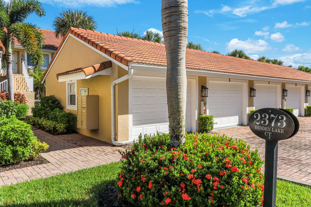 2373 Hidden Lake Ct #1, Naples, FL 34112