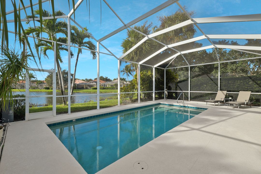 3701 Whidbey Way, Naples, FL 34119